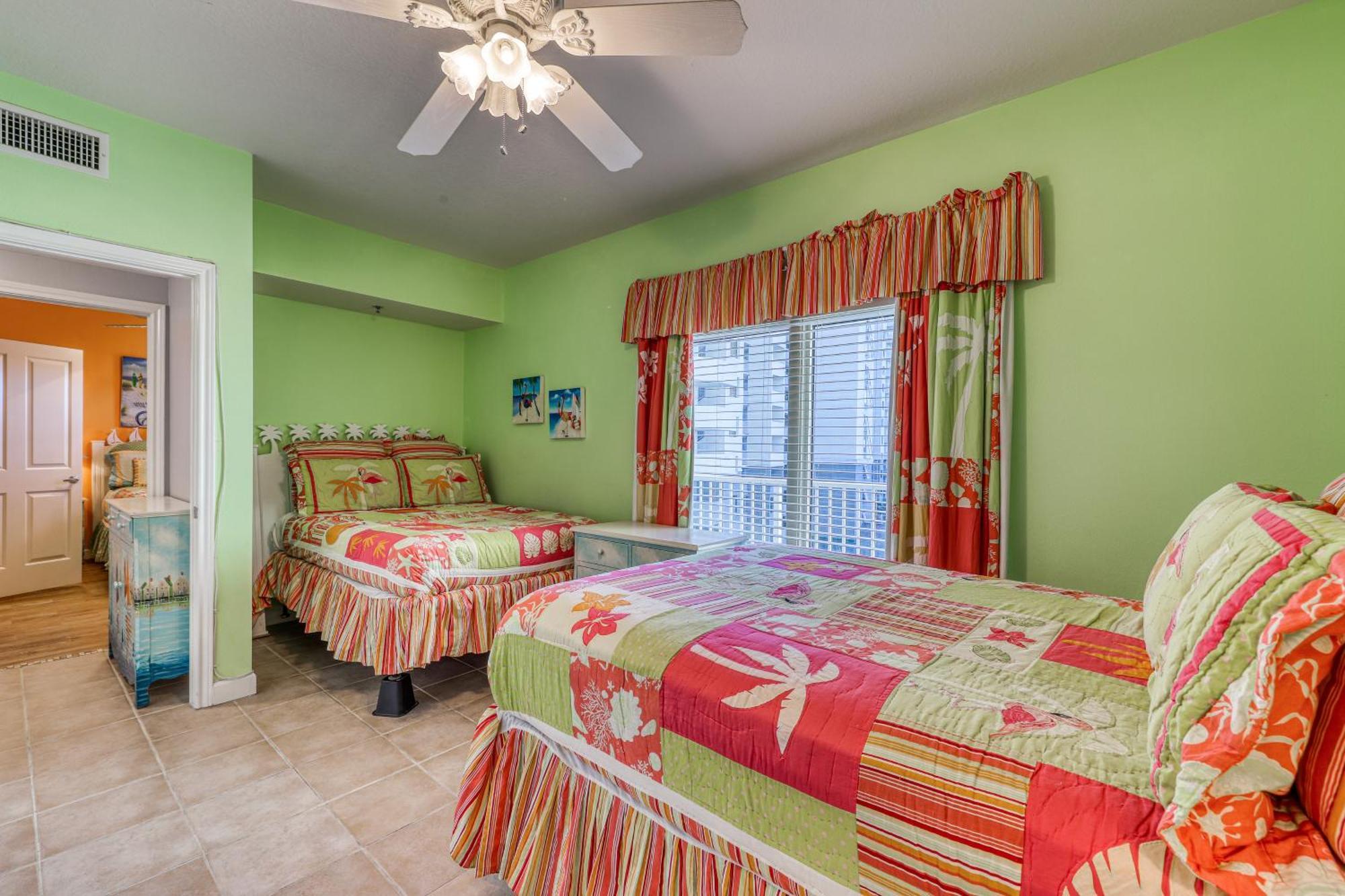Shores Of Panama Resort By Vacasa Panama City Beach Room photo