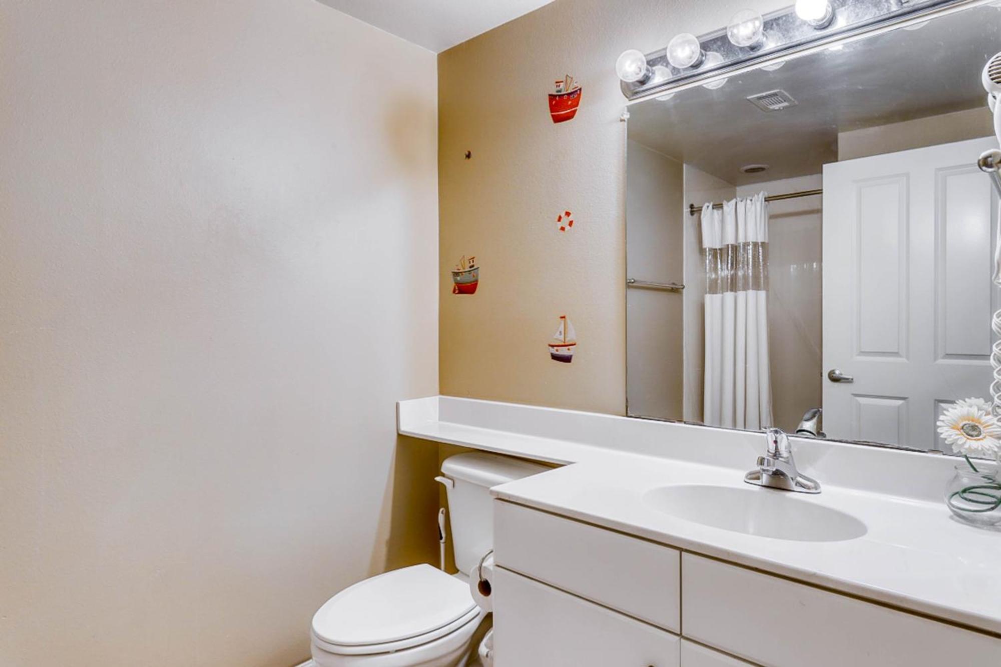 Shores Of Panama Resort By Vacasa Panama City Beach Room photo